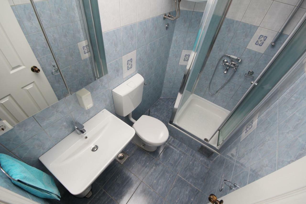 Apartmani Dalmacija Brela Esterno foto