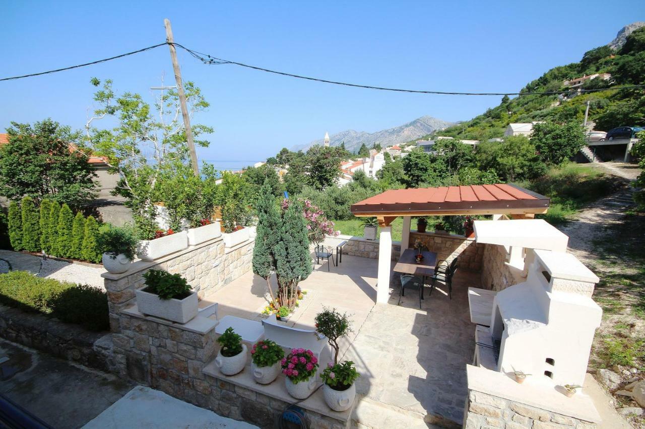 Apartmani Dalmacija Brela Esterno foto
